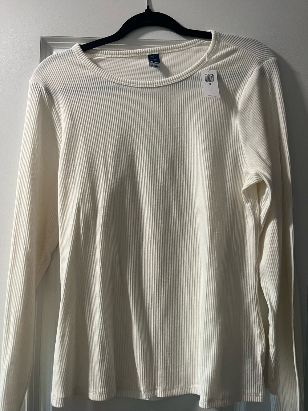 Old Navy Cream Ribbed Long Sleeve Tee